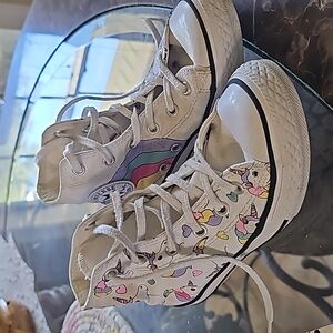 HIGH TOP Converse US Size 1 Unicorns